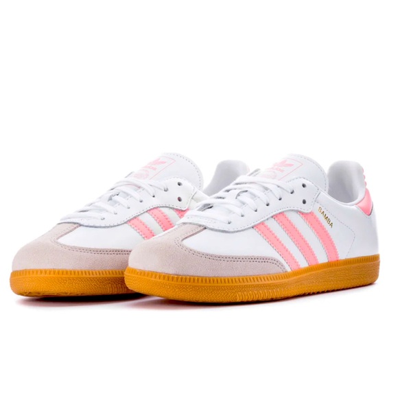 adidas Shoes - 💕 ADIDAS SAMBA SEMI PINK 💕
